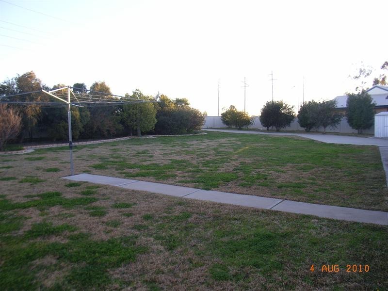 36 Cobb & Co Circuit, Tamworth NSW 2340