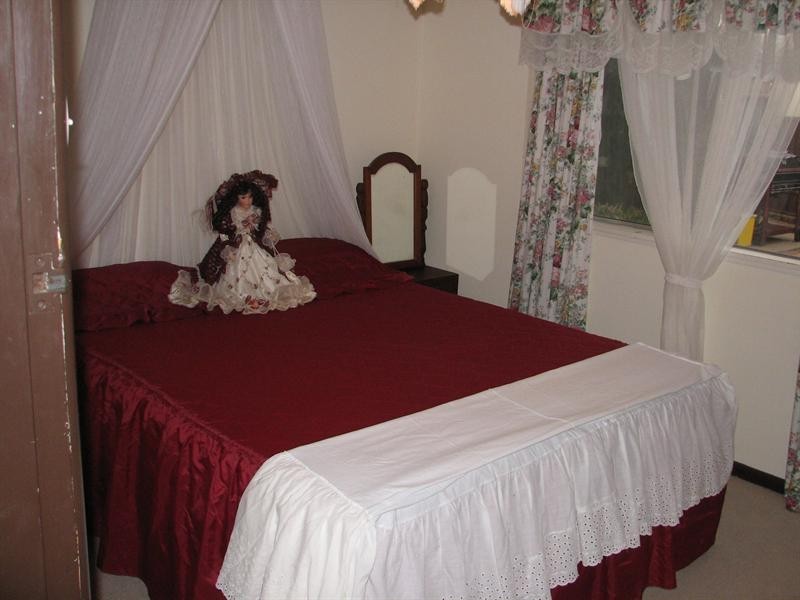 14 Holland Street, Tamworth NSW 2340