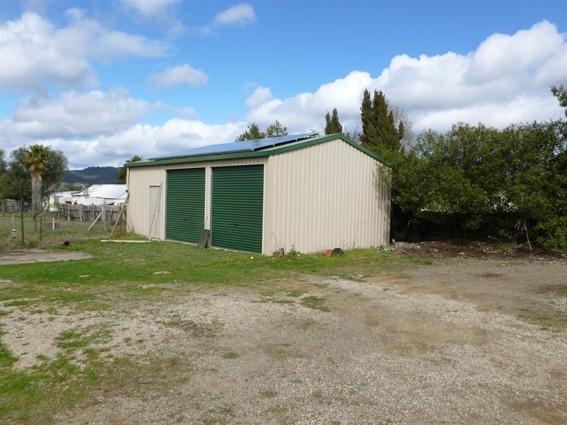 1798 New England Highway, Kootingal NSW 2352