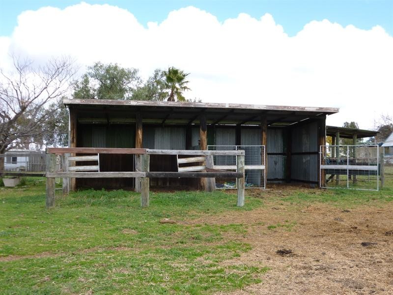 1798 New England Highway, Kootingal NSW 2352