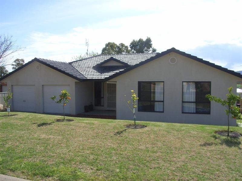 28 Peregrine Avenue, Calala NSW 2340