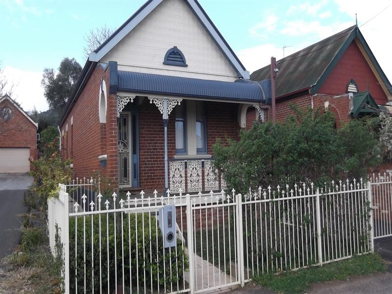 94 Griffin Avenue, Tamworth NSW 2340