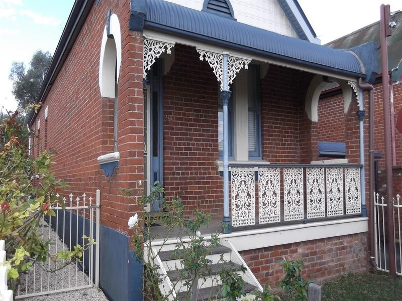94 Griffin Avenue, Tamworth NSW 2340