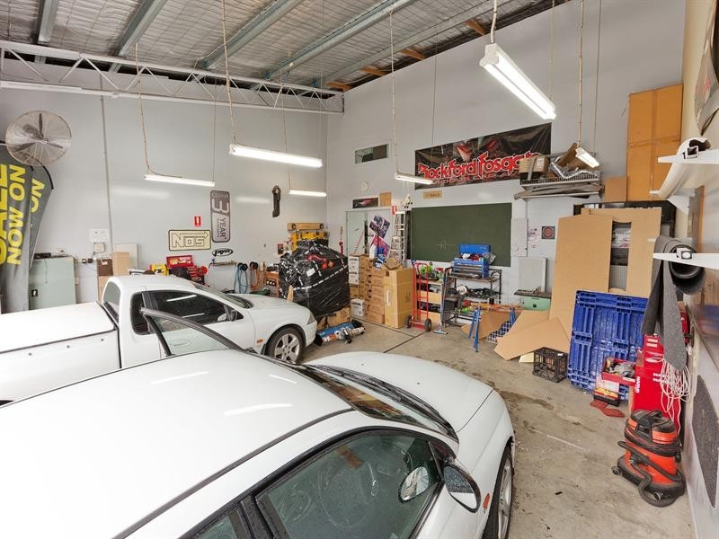 1 & 2/143 Bridge Street, Tamworth NSW 2340