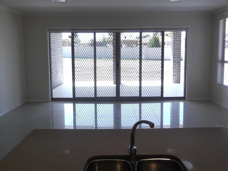 25 Kalinda Place, Tamworth NSW 2340