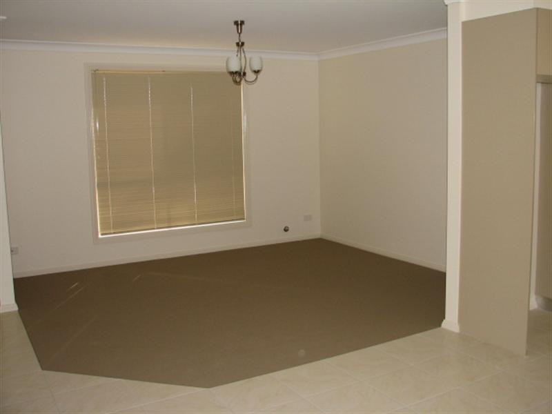 13 Cunningham Street, Westdale NSW 2340