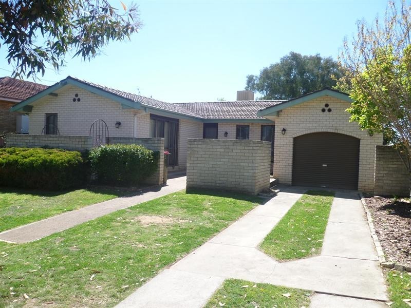 19 Arinya Street, Tamworth NSW 2340