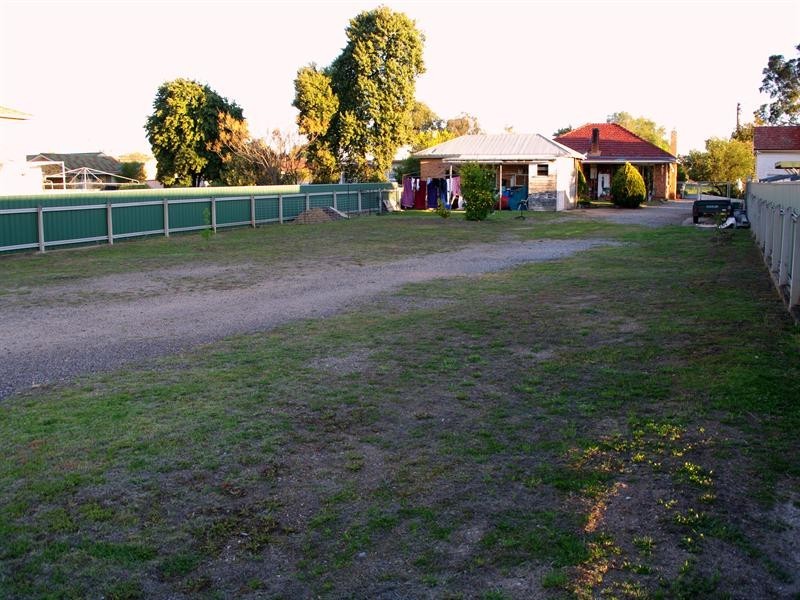 9 Degance Street, Tamworth NSW 2340