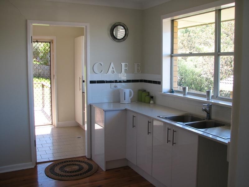 130 Upper Street, Tamworth NSW 2340