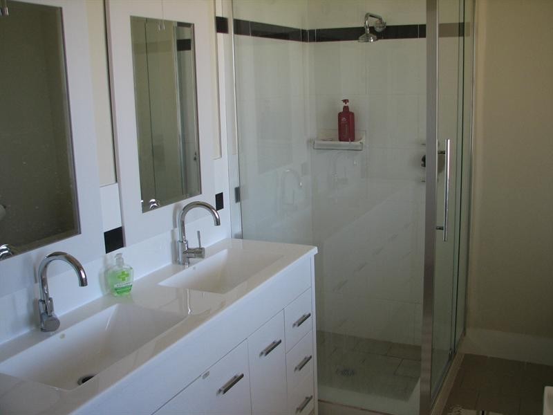 130 Upper Street, Tamworth NSW 2340