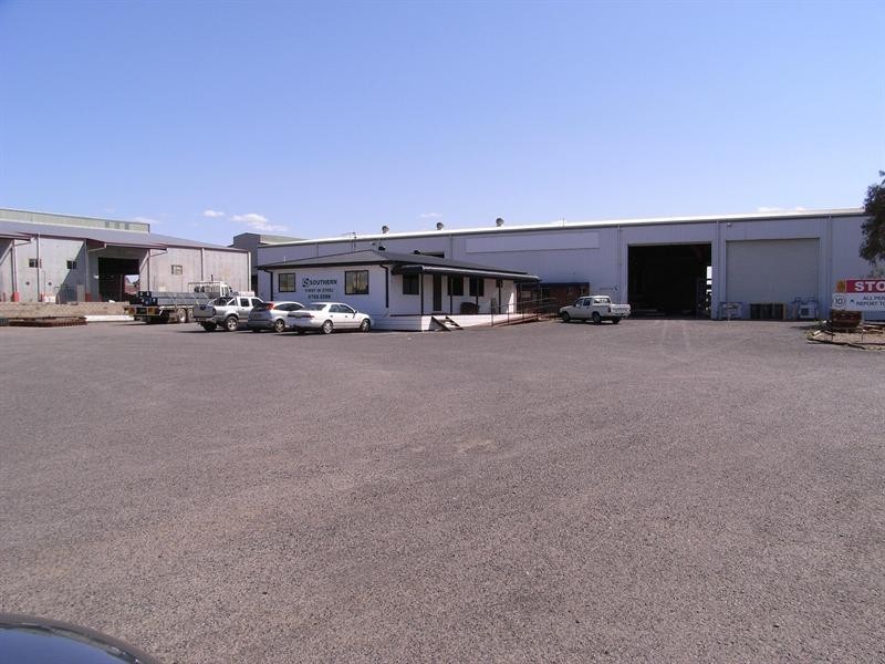 23 – 27 Dampier Street, Tamworth NSW 2340