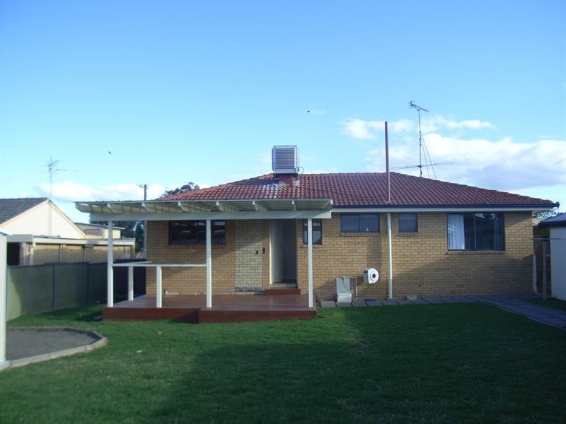 13 Kurrawan Street, Tamworth NSW 2340