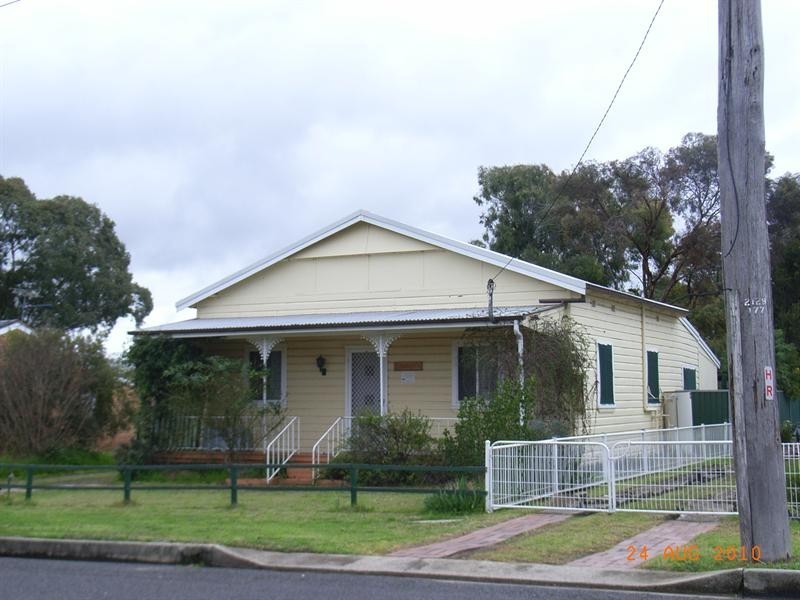 4 Kurrara Street, Werris Creek NSW 2341