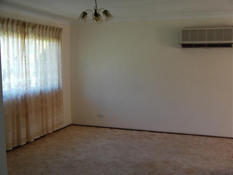 4 Higgins Lane, Tamworth NSW 2340