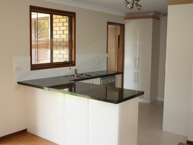 6 Kurrajong Street, Tamworth NSW 2340