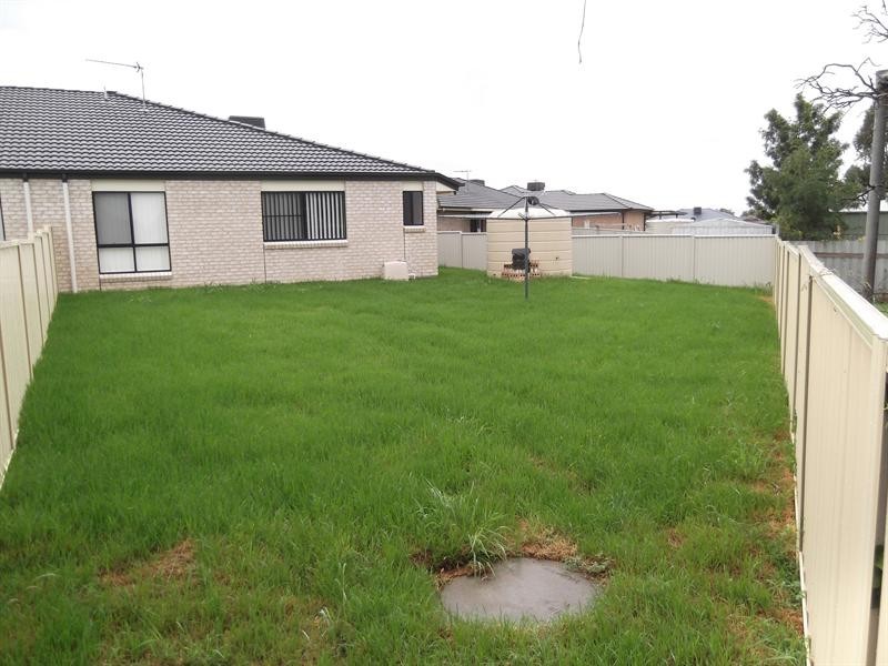 9 Mawson Close, Westdale NSW 2340