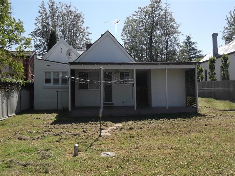 61 Carthage Street, Tamworth NSW 2340