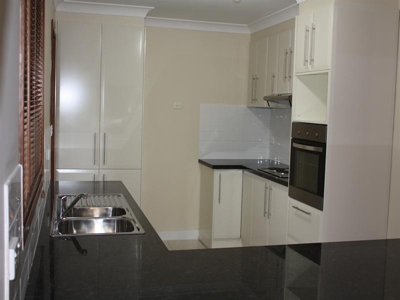 6 Kurrajong Street, Tamworth NSW 2340