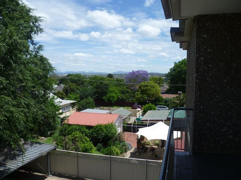 12/67 White Street, Tamworth NSW 2340