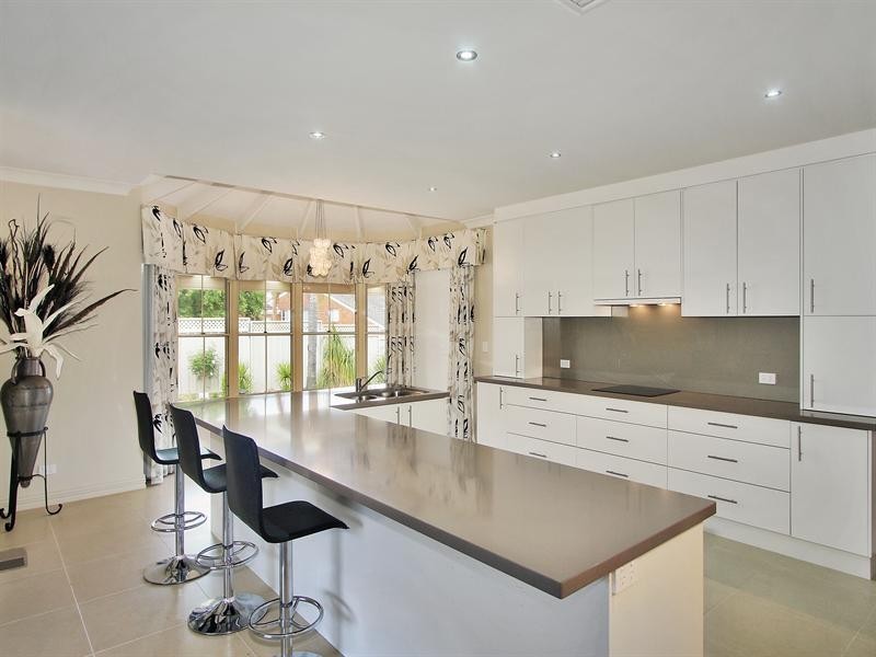 33 Caloola Street, Tamworth NSW 2340