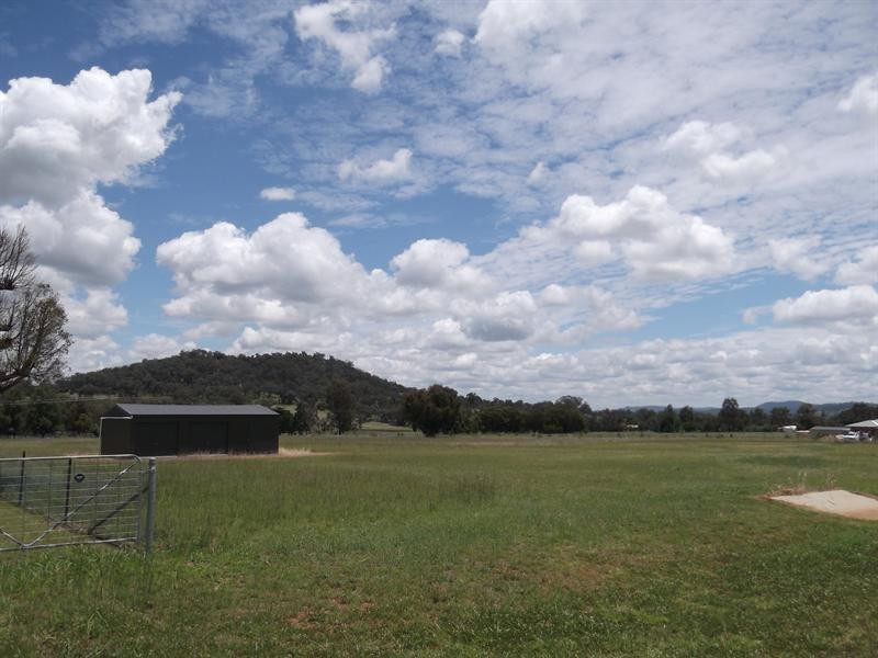 5 Songlark Place, Tamworth NSW 2340