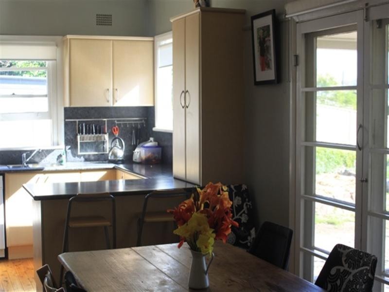 166 Denison Street, Tamworth NSW 2340