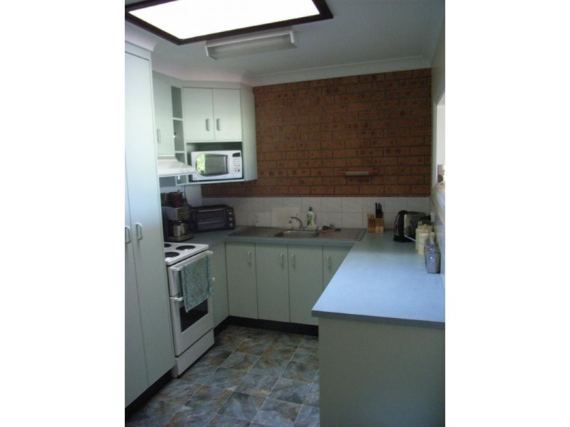 2/29 Larool Street, Tamworth NSW 2340