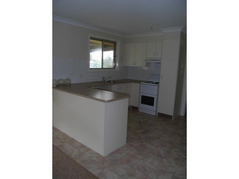 77 Harrier Parade, Tamworth NSW 2340