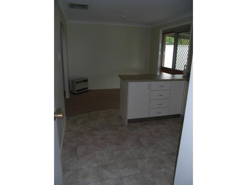 77 Harrier Parade, Tamworth NSW 2340