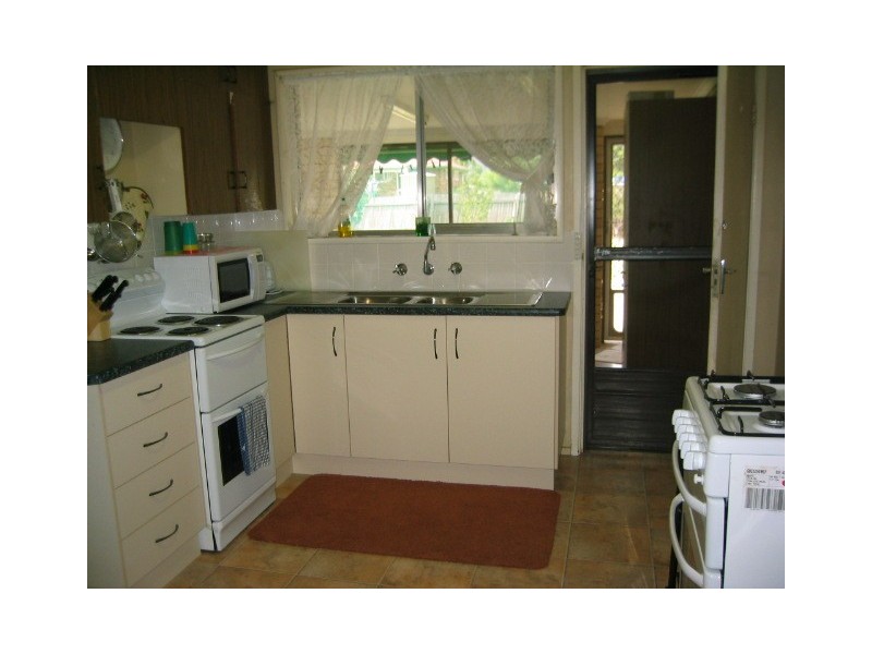 26 Merindah Avenue, Manilla NSW 2346