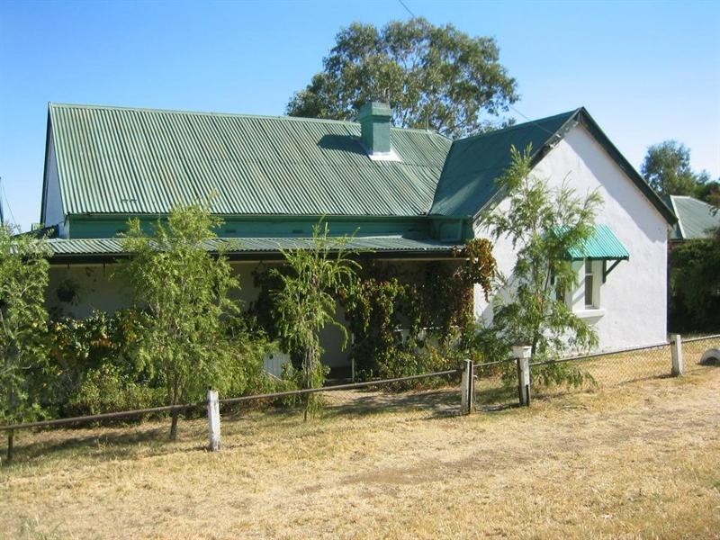 349 Armidale Road, Tamworth NSW 2340