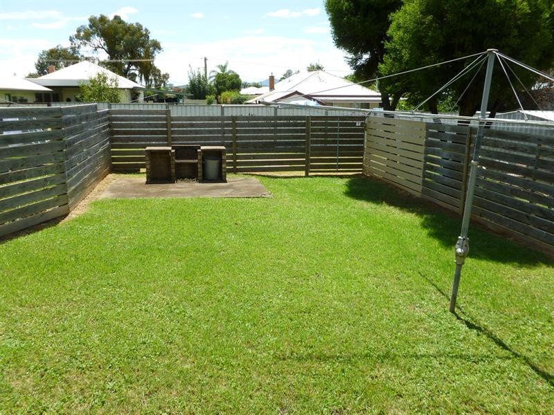 4/4 Woodstock Street, Tamworth NSW 2340