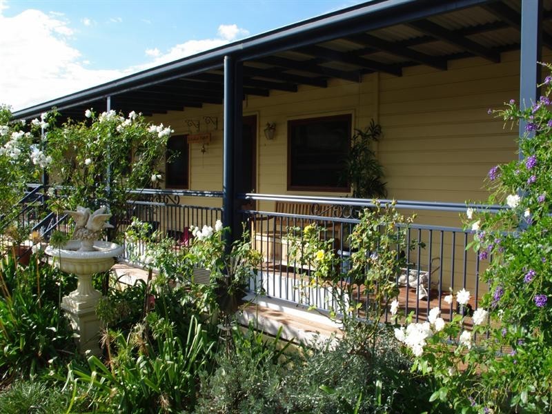 24 Harrier Parade, Calala NSW 2340