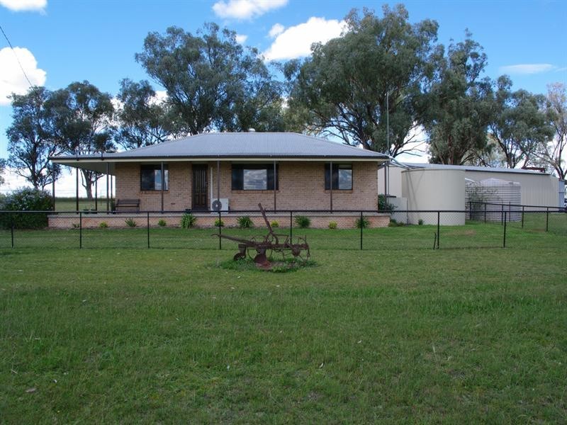 2052 Gowrie Road, Tamworth NSW 2340