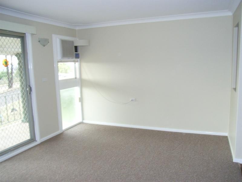 10 Fraser Crescent, Tamworth NSW 2340