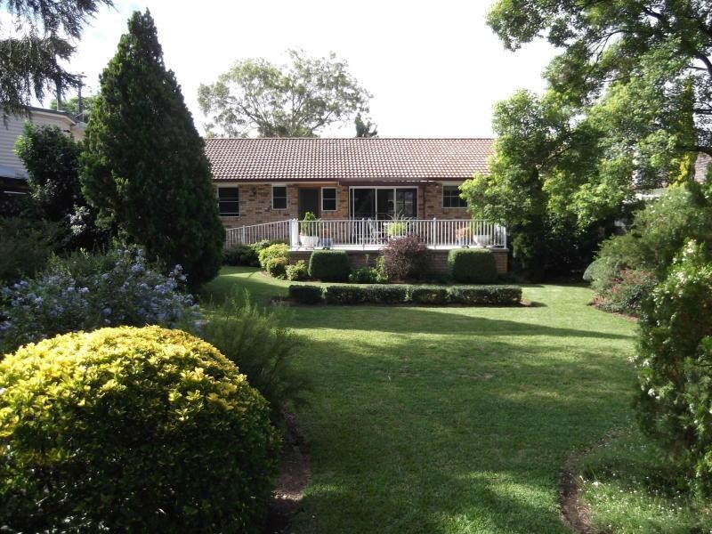 94 Bourke Street, Tamworth NSW 2340