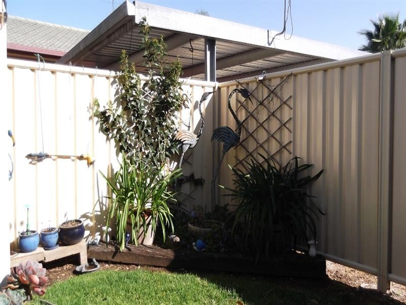 1 and 2/4 Alice Street, Tamworth NSW 2340