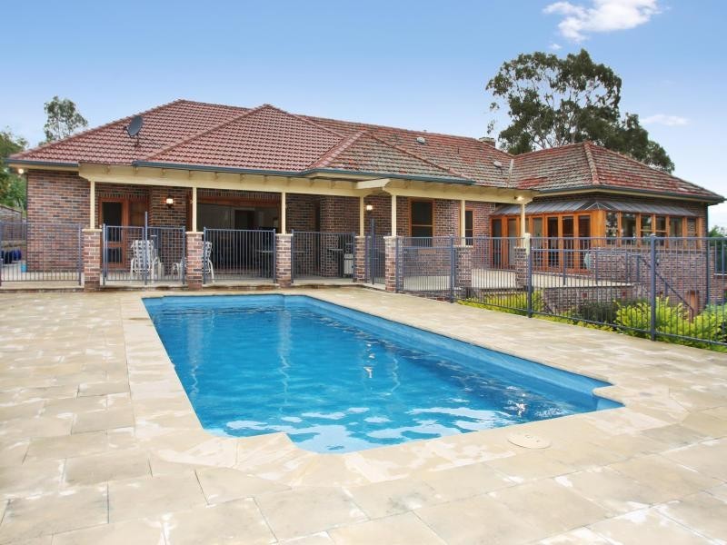 98 Upper Street, Tamworth NSW 2340