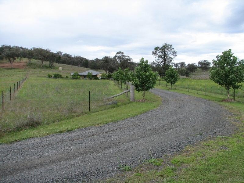 8 Kamilaroi Highway, Quirindi NSW 2343