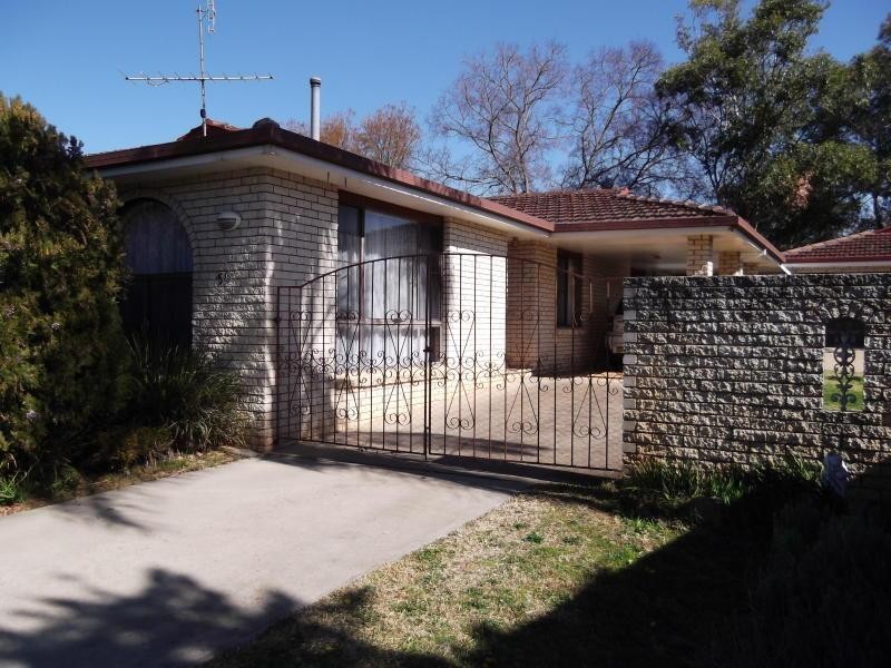 56 Edward Street, Tamworth NSW 2340