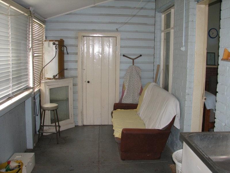 37 Carthage Street, Tamworth NSW 2340