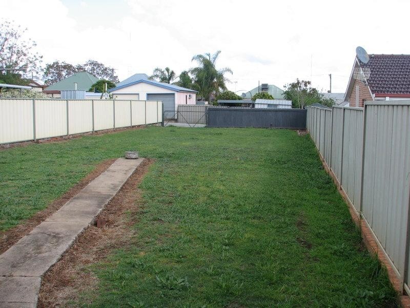 37 Carthage Street, Tamworth NSW 2340