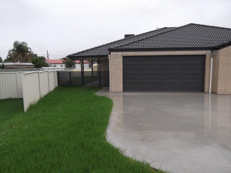 9 Mawson Close, Westdale NSW 2340