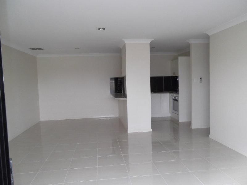 9 Mawson Close, Westdale NSW 2340