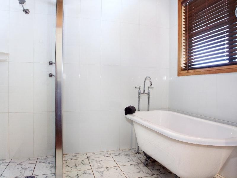 236 Gunnedah Road, Tamworth NSW 2340