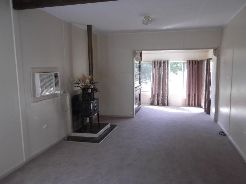 30 Davis Street, Currabubula NSW 2342