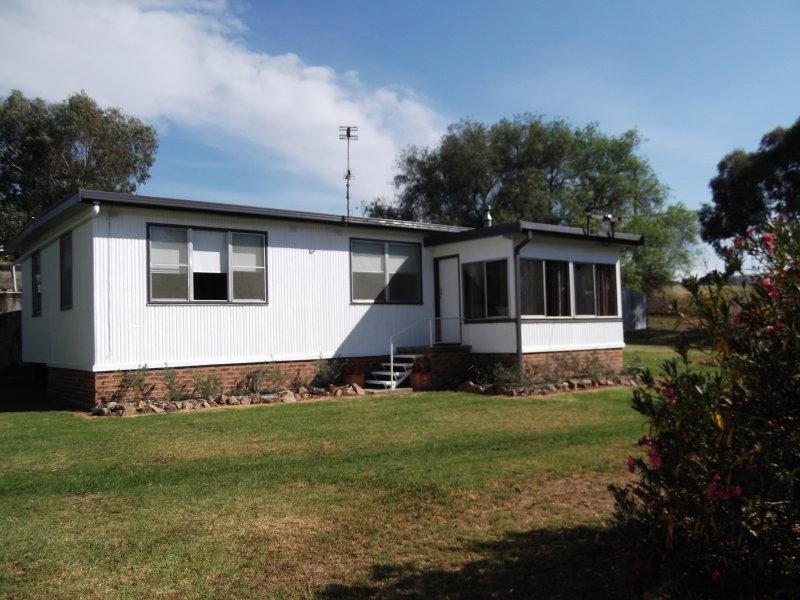 30 Davis Street, Currabubula NSW 2342