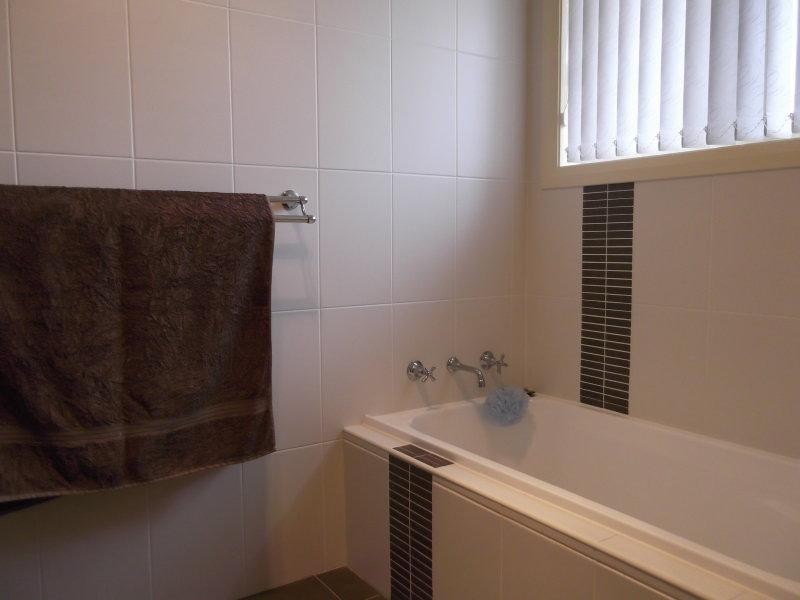 72 Grant Street, Tamworth NSW 2340