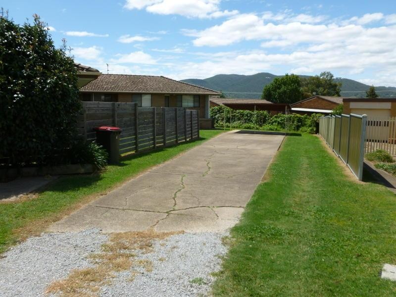 4/4 Woodstock Street, Tamworth NSW 2340