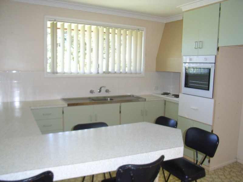 33 Minnamurra Crescent, Tamworth NSW 2340